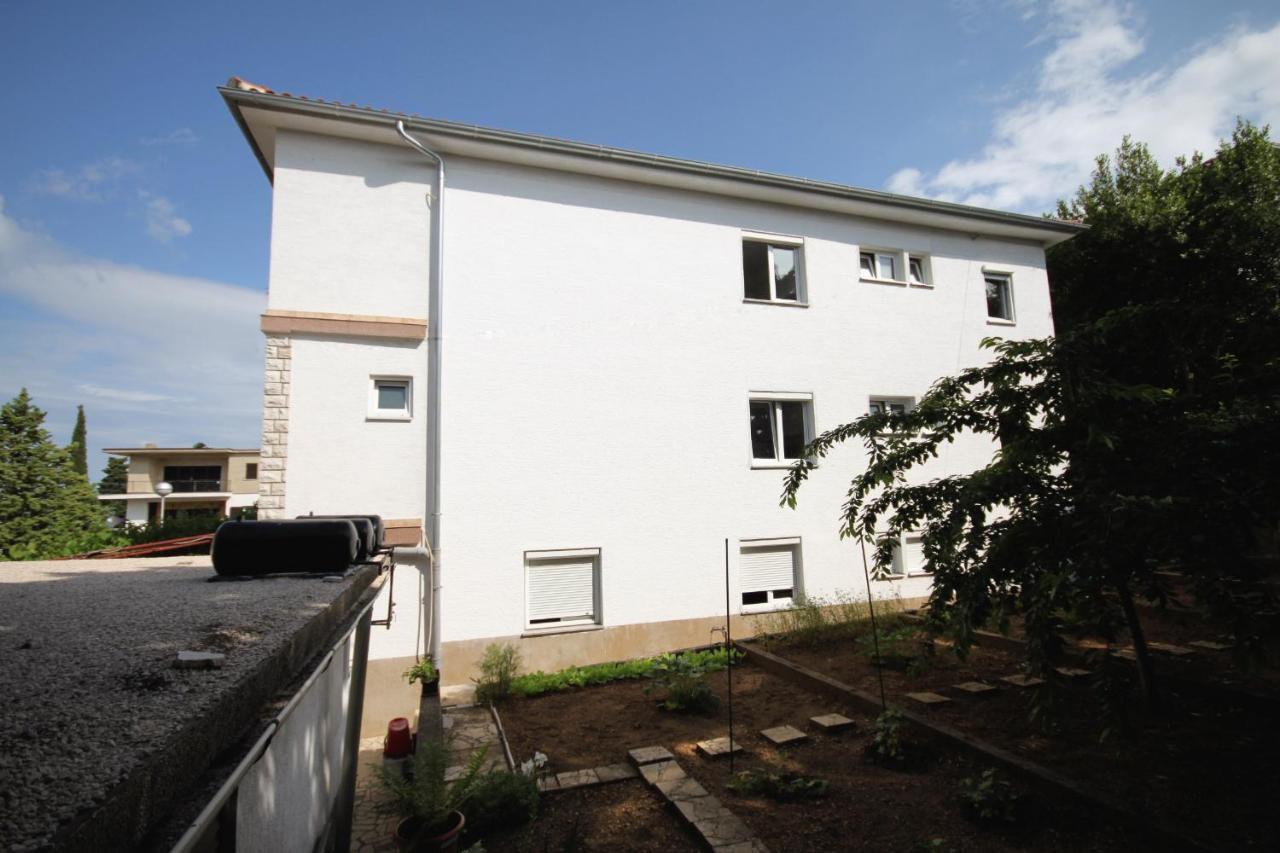 Apartment Selce 2379B Kültér fotó